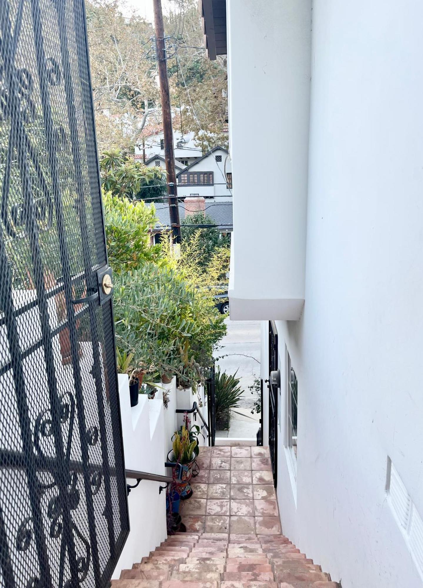 Hollywood Hills Homestay Лос-Анджелес Номер фото